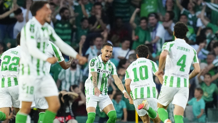 İSPANYO EKİBİ İLK KUPASINI KAZANMAK İSTİYOR İSPANYO EKİBİ İLK KUPASINI KAZANMAK İSTİYOR