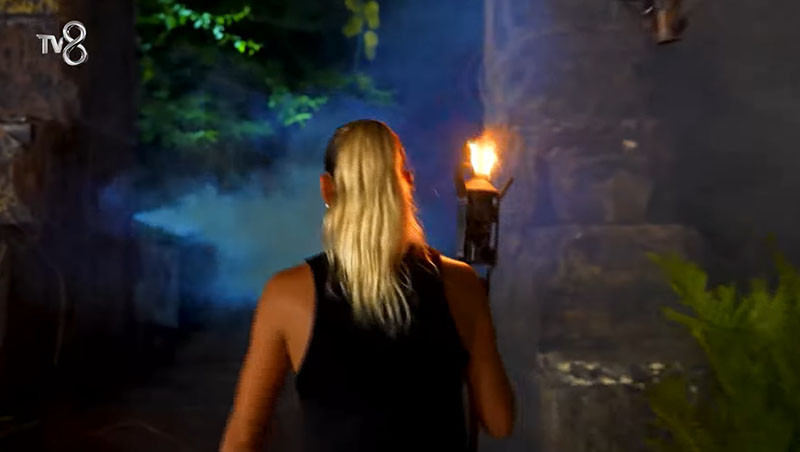 SURVİVORDA ELENEN İSİM BELLİ OLDU Dün akşam (31 Mayıs) Survivor eleme düellosunu kim kazandı, Aycan mı, Sevgi mi elendi Nefes kesen mücadelede şoke eden ayrılık: Şampiyonluk hedefimden çıkmıştı... SURVİVORDA ELENEN İSİM BELLİ OLDU Dün akşam (31 Mayıs) Survivor eleme düellosunu kim kazandı, Aycan mı, Sevgi mi elendi Nefes kesen mücadelede şoke eden ayrılık: Şampiyonluk hedefimden çıkmıştı...