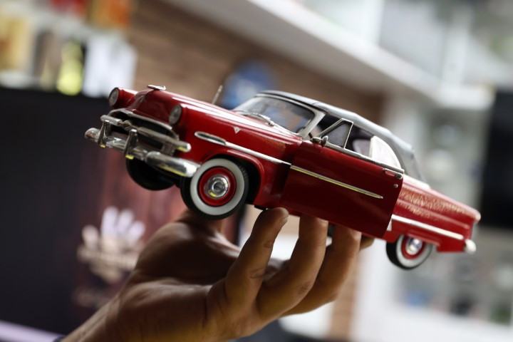 Sanayide çıraklık yaparken etkilendi, 25 yılda 259 adet biriktirdi... Her sabah görüp hayalini kurardım