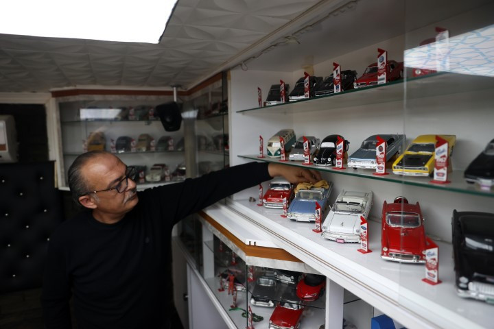 Sanayide çıraklık yaparken etkilendi, 25 yılda 259 adet biriktirdi... Her sabah görüp hayalini kurardım