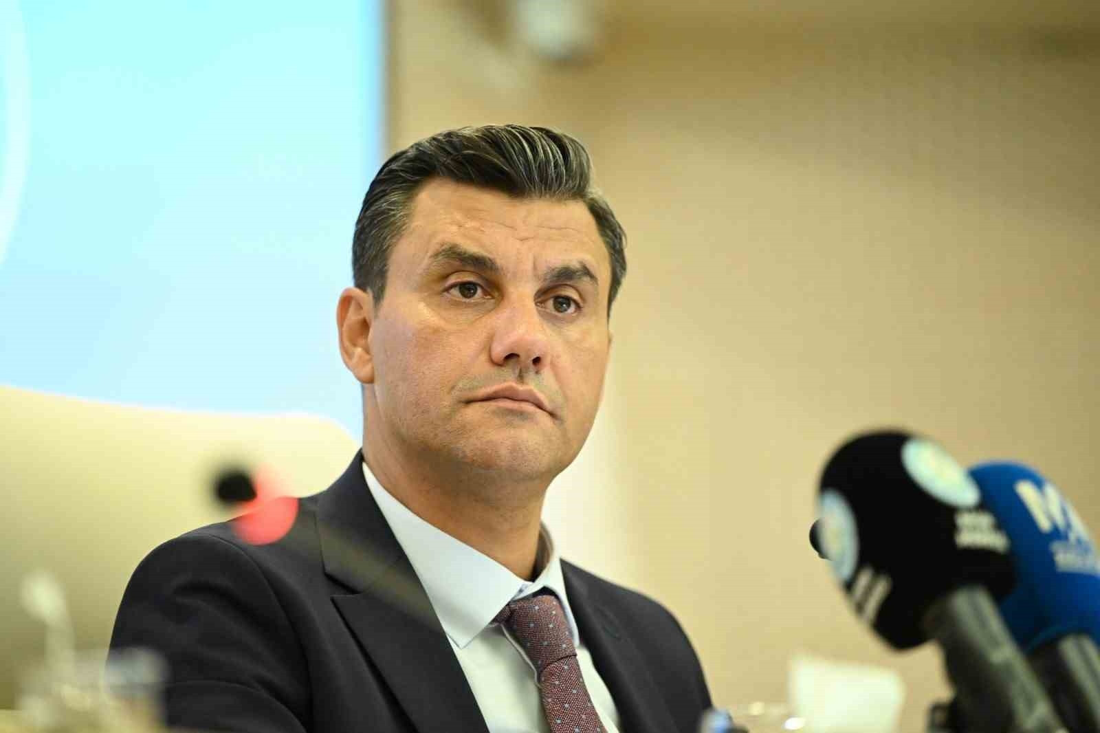 Manisa Büyükşehir Belediye Başkanı Ferdi Zeyrekin sağlık durumu nasıl, son durum nedir Ferdi Zeyrek kimdir, kaç yaşında, nereli İşte Ferdi Zeyrekin biyografisi ve hayatı