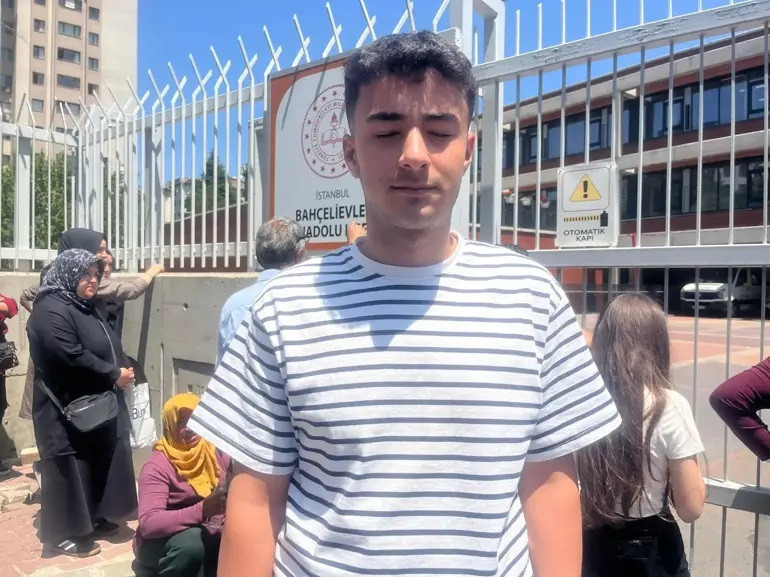 YKS SINAV YORUMLARI 2025 (SÖZEL-SAYISAL SORULAR) || TYT bu yıl zor muydu, kolay mıydı ÖSYM YKS TYT nasıldı, bu yıl tyt zor muydu Üniversite sınavı TYT Türkçe Matematik soruları kolay mıydı