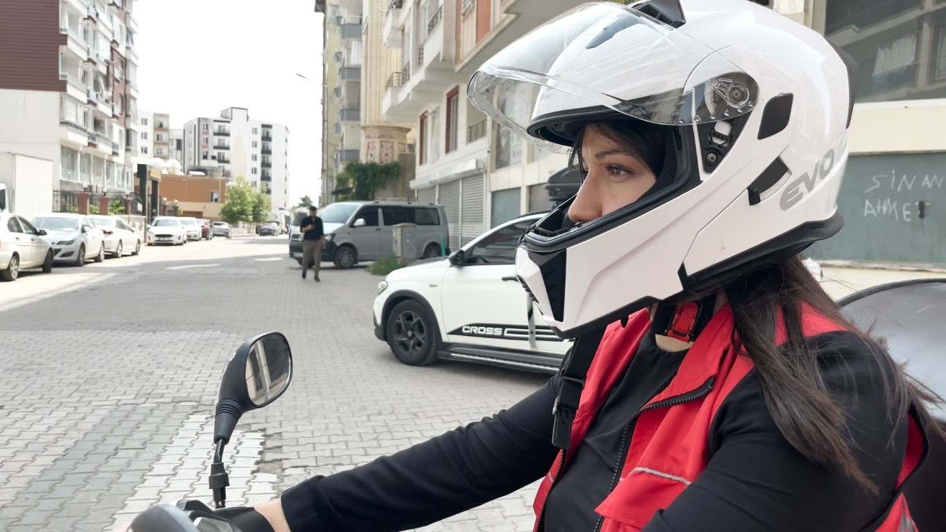 24 yaşındaki Beyza, Siirtte bu işi yapan ilk kadın oldu | Görenler çok şaşırıyor