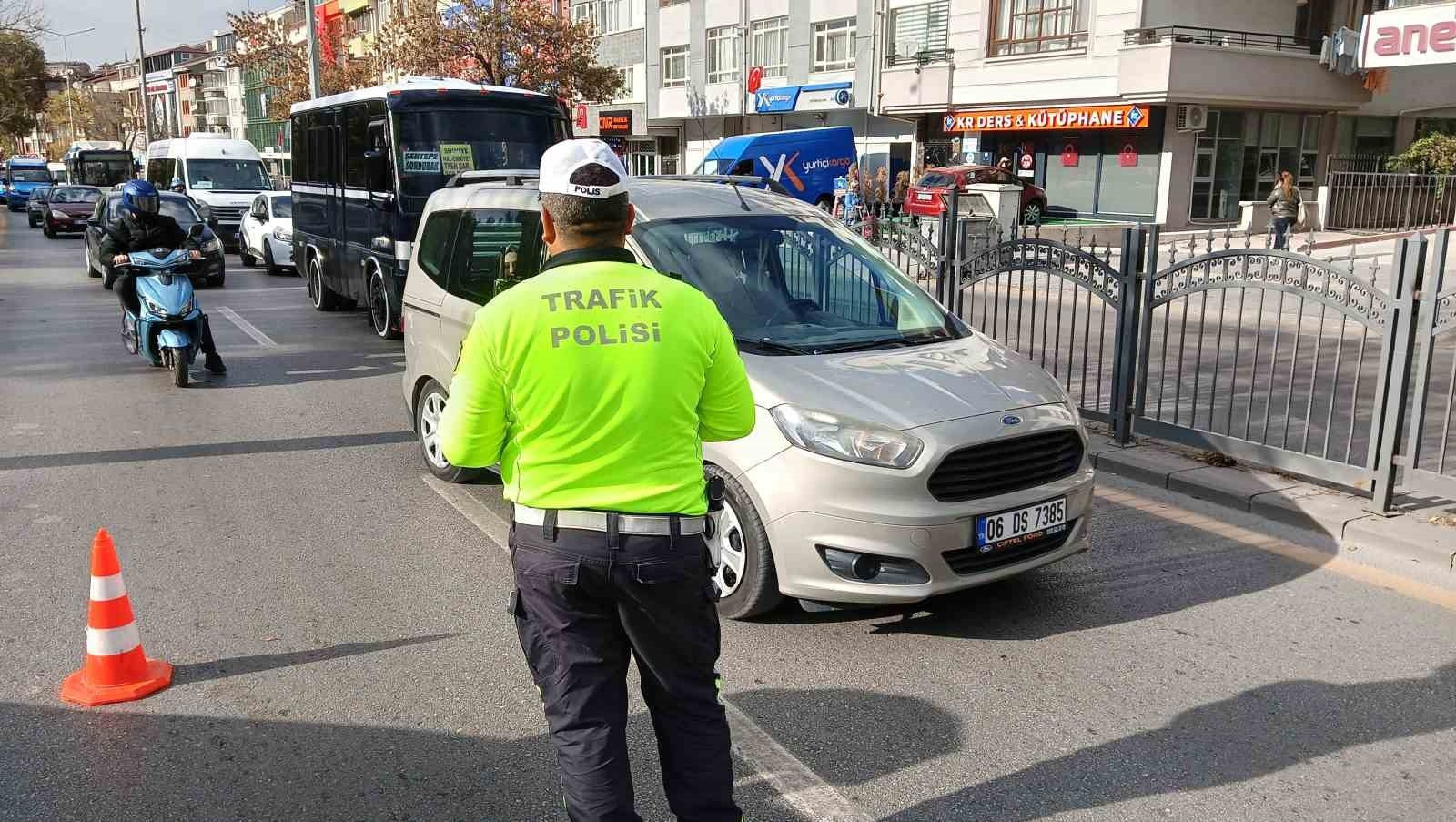 ÇİFT YÖNLÜ OLARAK ARAÇ TRAFİĞİNE KAPATILABİLECEK