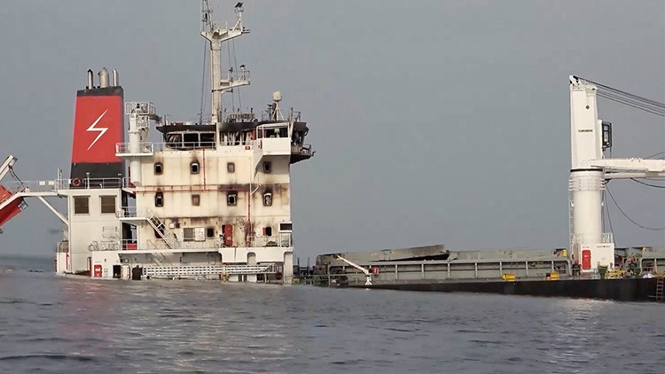 Kızıldenizde sular ısındı Husiler 24 saatte 2. gemiyi batırdı