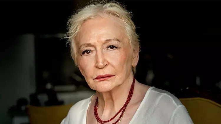 PINAR KÜR KAÇ YAŞINDAYDI VE NEDEN VEFAT ETTİ