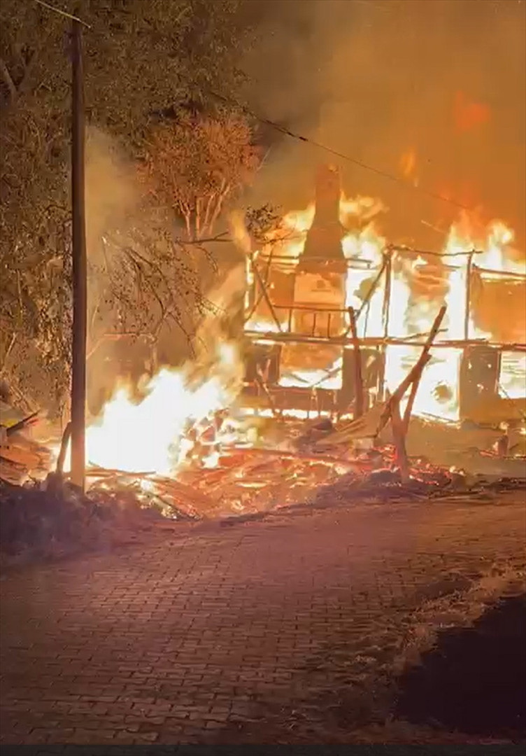 Boluda bir köy gece yarısı dehşeti yaşadı Boluda bir köy gece yarısı dehşeti yaşadı