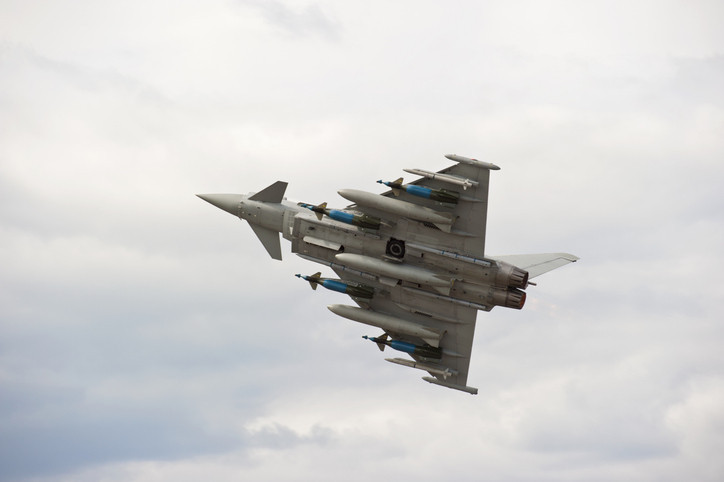 EUROFİGHTER TYPHOON TEKNİK ÖZELLİKLERİ