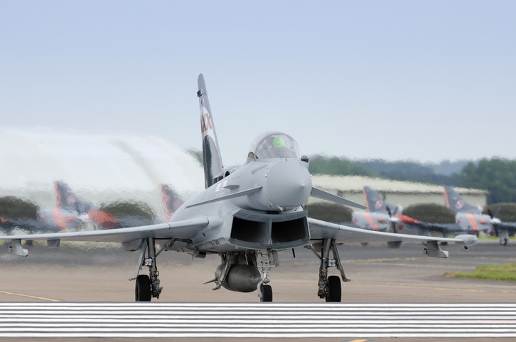 Eurofighter savaş uçağı hangi ülkenin, kim üretiyor, kaçıncı nesil Eurofighter Typhoon savaş uçağı özellikleri