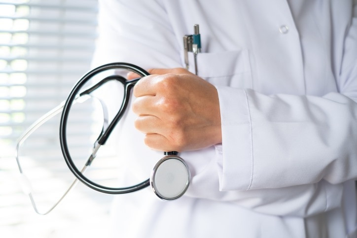 Uzman randevusundan önce aile hekimi zorunluluğu mu geldi Merkezi Hekim Randevu Sistemi MHRS doktor randevusu alma sürecinde yeni dönem