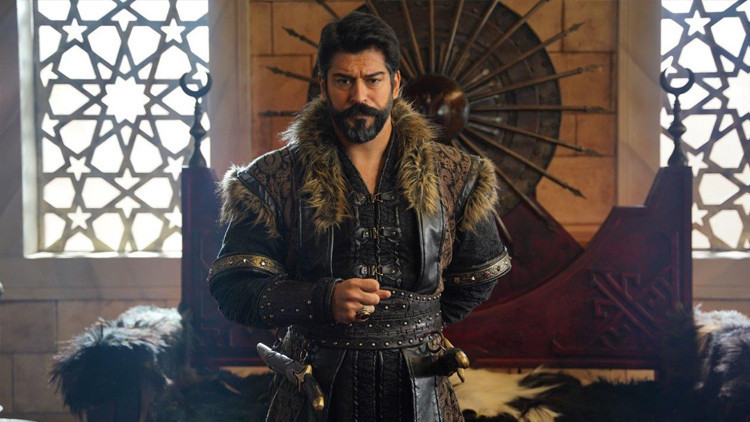BURAK ÖZÇİVİT KURULUŞ OSMAN’DAN AYRILDI MI