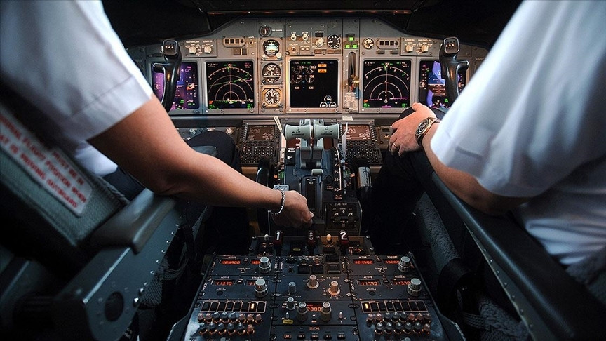 AJET PİLOT ALIMI BAŞVURU İLANI 2025 || AJet kaptan pilot ve ikinci pilot alımı başvurusu ne zaman, başvurular nasıl yapılır Ajet pilot alımı başvurusu şartları neler İşte teknik, sağlık ve genel başvuru koşulları....