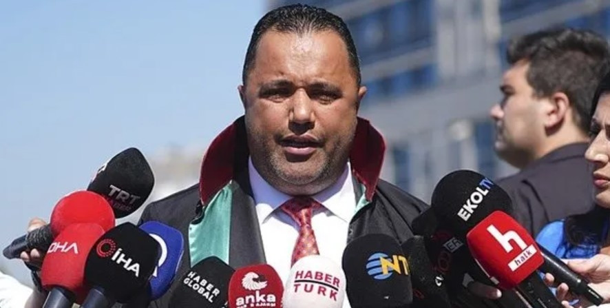 REZAN EPÖZDEMİR KARİYERİ REZAN EPÖZDEMİR KARİYERİ