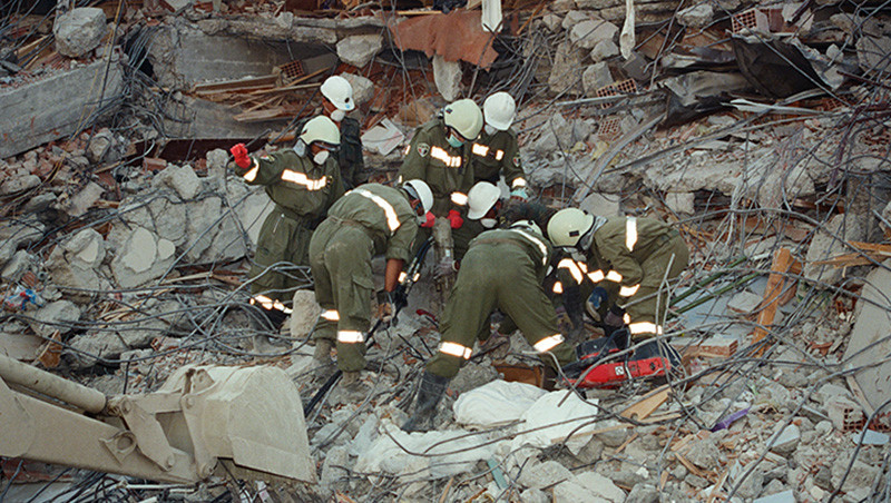 17 Ağustos 1999 depremi tarihi: 17 Ağustos Gölcük depremi kaç saniye sürdü, ne zaman ve saat kaçta oldu Büyük Marmara Depreminin üzerinden 26 yıl geçti