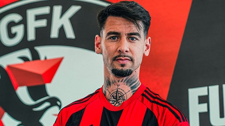 Luis Perez | Real Valladolid -> Gaziantep FK