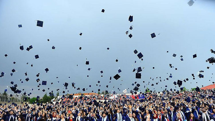 ÜNİVERSİTE KAYITLARI İÇİN GEREKLİ BELGELER NELER
