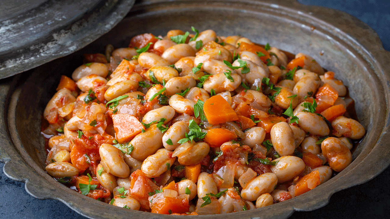 Barbunya pilaki nasıl yapılır Püf noktaları ile barbunya pilaki tarifi