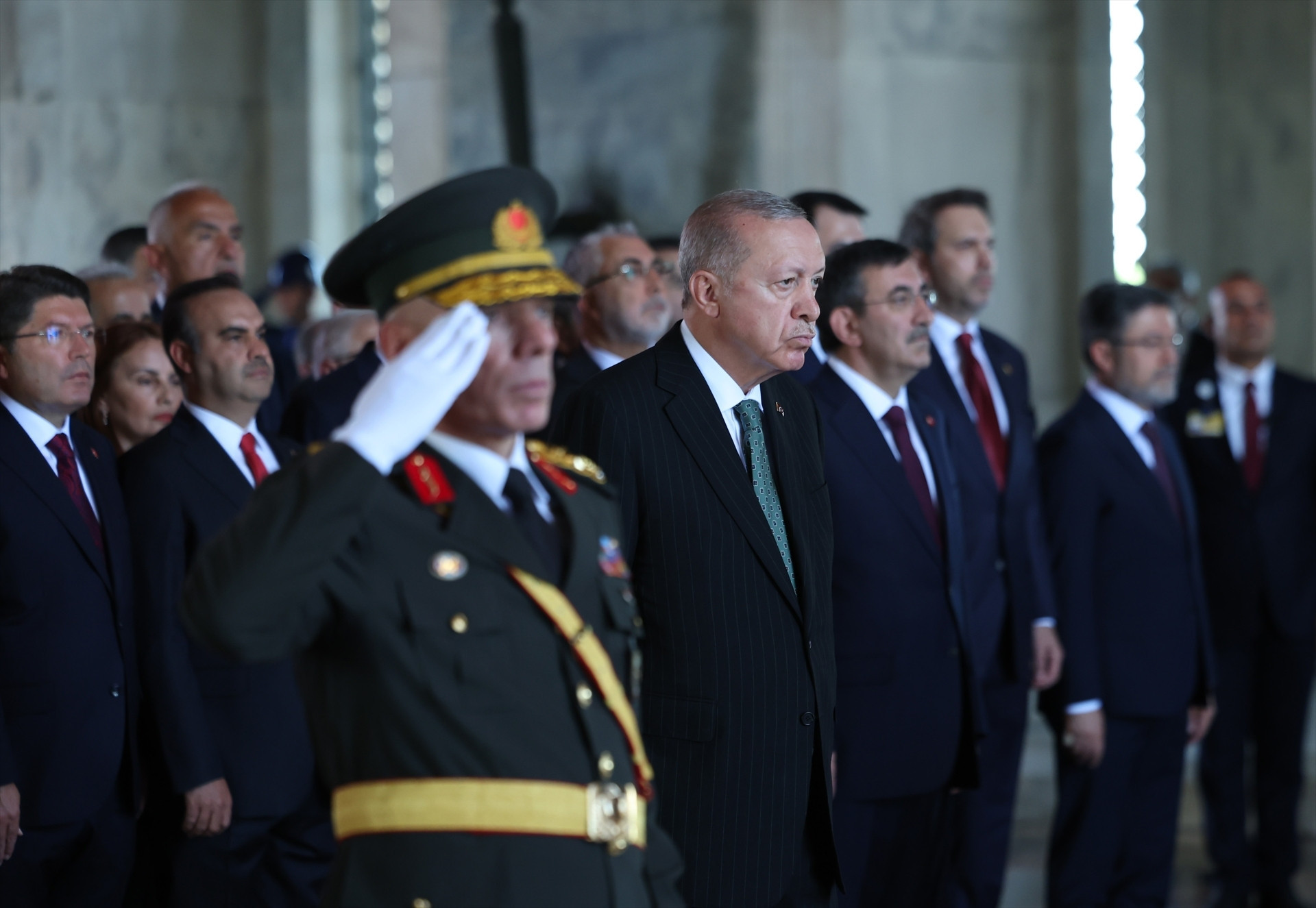 Büyük Zaferin 103. yılı... Devlet erkanı Anıtkabiri ziyaret etti