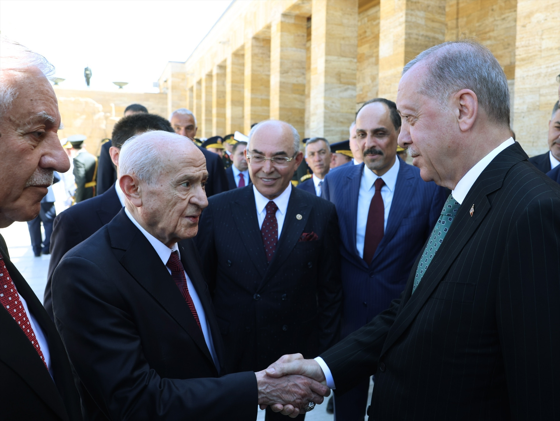 Büyük Zaferin 103. yılı... Devlet erkanı Anıtkabiri ziyaret etti