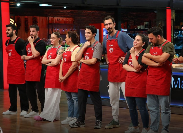 MASTERCHEF KIRMIZI TAKIM