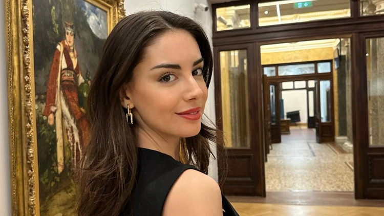 Kızılcık Şerbeti’nin Çimen’i Selin Türkmen diziye geri mi dönüyor Yeni sezon müjdesi Kızılcık Şerbeti’nin Çimen’i Selin Türkmen diziye geri mi dönüyor Yeni sezon müjdesi