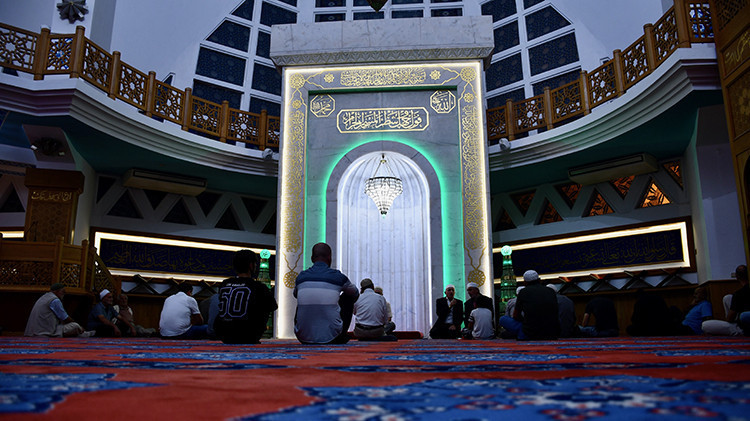 MEVLİD KANDİLİ TESBİH NAMAZI KILINIŞI VE OKUNACAK DUALAR (DİYANET BİLGİSİ) || Tesbih namazı nasıl kılınır, kaç rekat, ne zaman kılınmalı - Tesbih namazında hangi dualar ve sureler okunur, nelerdir İşte adım adım tesbih namazı kılınış bilgileri