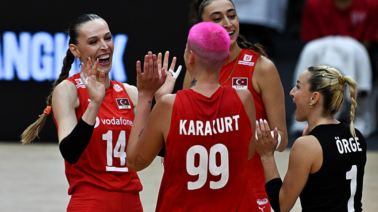 TRT 1 CANLI VOLEYBOL MAÇI İZLE (FİLENİN SULTANLARI FİNAL MAÇI) || Filenin Sultanları Türkiye - İtalya Dünya Şampiyonası final maçı kaçıncı kanalda, şifreli mi Şampiyonluk maçı naklen ve canlı takip ekranı