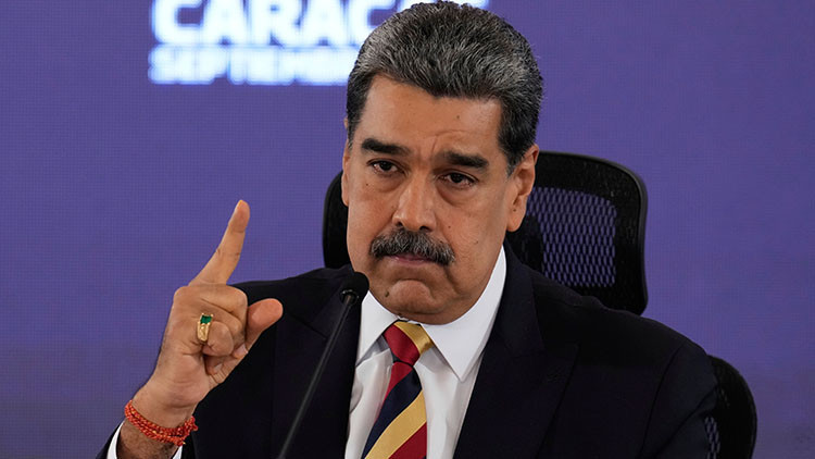 Maduro'dan bir rest daha! 'Boyun eğmeyeceğiz'
