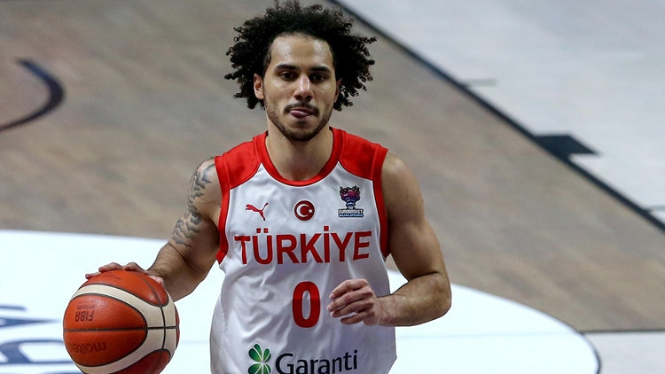 SHANE LARKİN MİLLİ TAKIMI BIRAKTI MI, NEDEN BIRAKTI