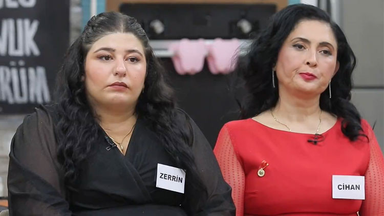 GELİNİM MUTFAKTA PUAN DURUMU 18 EYLÜL (BUGÜNÜN TOPLAMI) || Gelinim Mutfakta çeyrek altını kim aldı, günün birincisi kim oldu GELİNİM MUTFAKTA PUAN DURUMU 18 EYLÜL (BUGÜNÜN TOPLAMI) || Gelinim Mutfakta çeyrek altını kim aldı, günün birincisi kim oldu