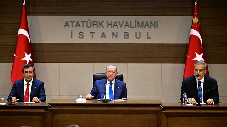 Cumhurbaşkanı Erdoğan’dan Özgür Özel’in ‘Gazze pazarlığı’ iddialarına sert yanıt: Sağır duymaz uydurur