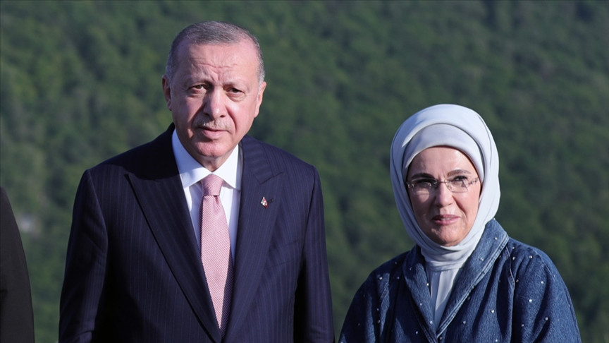 Emine Erdoğan: Adaletin ve merhametin çağrısı