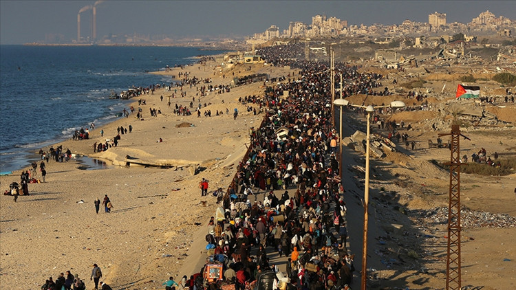 İsrail'in Gazze'ye saldırılarında 37 kişi öldürüldü