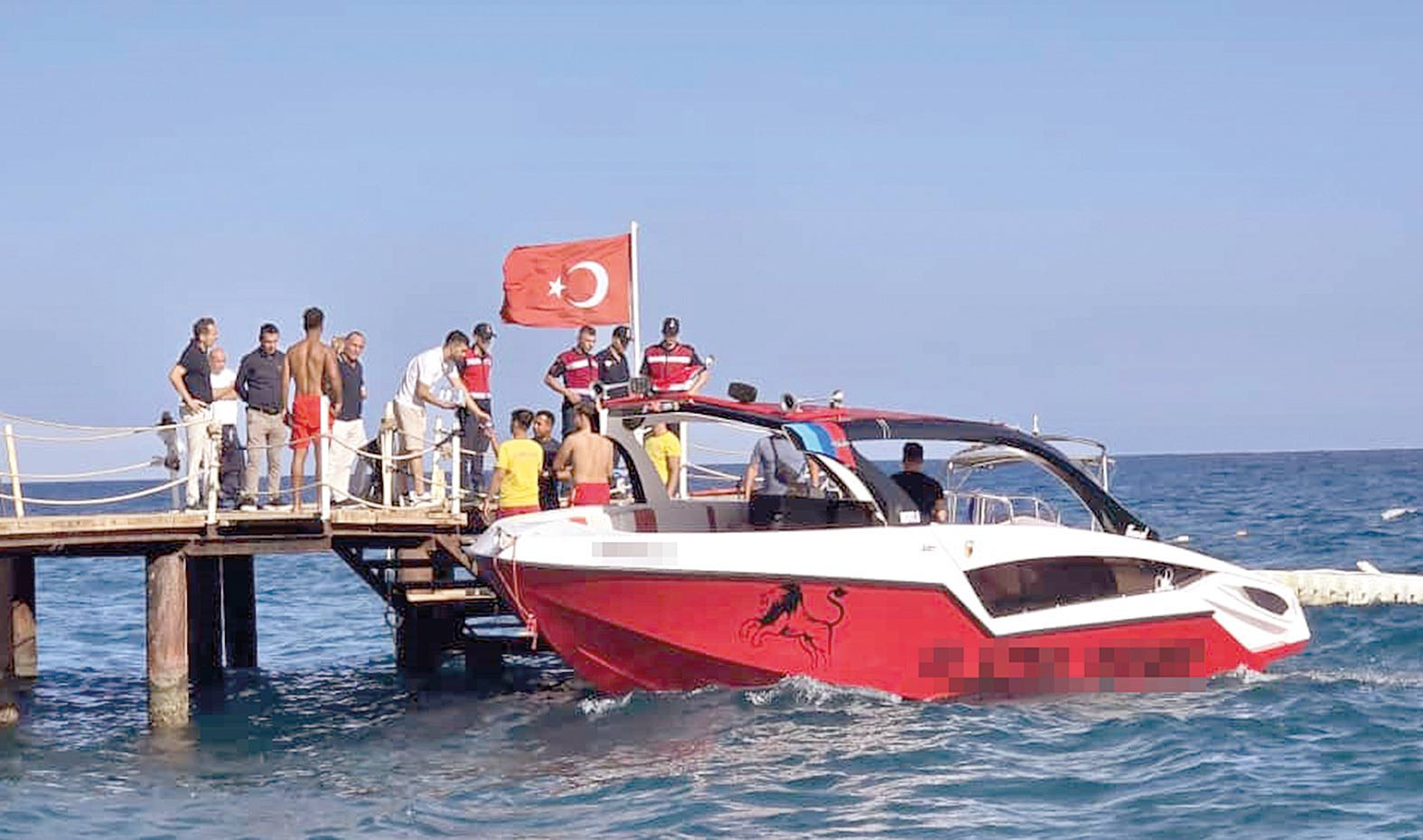 Yüzerken can verdi... Rus turist tekne kurbanı