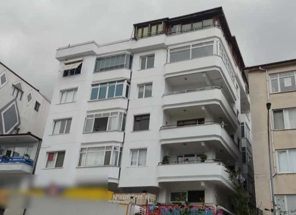 GÜLLÜNÜN ÖLÜMÜ SORUŞTURULUYOR GÜLLÜNÜN ÖLÜMÜ SORUŞTURULUYOR