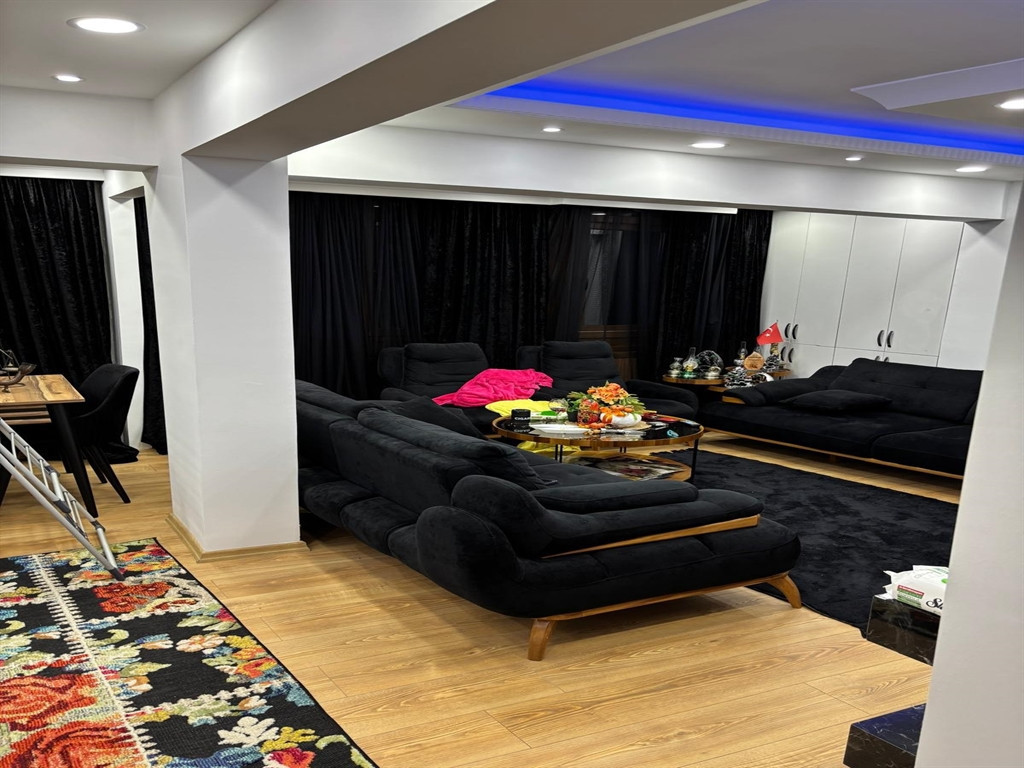 Güllü son yolculuğuna uğurlandı, gözyaşları sel oldu