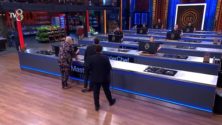 27 EYLÜL MASTERCHEF’TE KİM ELENDİ, ELENEN İSİM BELLİ OLDU MU 27 EYLÜL MASTERCHEF’TE KİM ELENDİ, ELENEN İSİM BELLİ OLDU MU