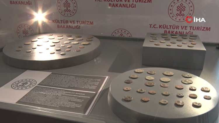 Roma dönemine ait 83 sikke, ABD'den Türkiye'ye iade edildi