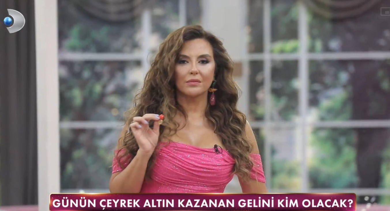 GELİNİM MUTFAKTA 29 EYLÜL 2025 PUAN DURUMU || 3 yarışmacı kuraya kaldı Gelinim Mutfakta günün birincisi kim oldu, çeyrek altını kim kazandı GELİNİM MUTFAKTA 29 EYLÜL 2025 PUAN DURUMU || 3 yarışmacı kuraya kaldı Gelinim Mutfakta günün birincisi kim oldu, çeyrek altını kim kazandı