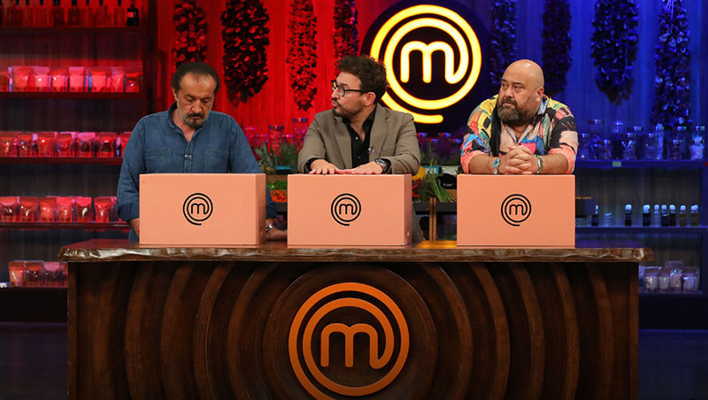 MASTERCHEF ÖDÜL OYUNUNU HANGİ TAKIM KAZANDI