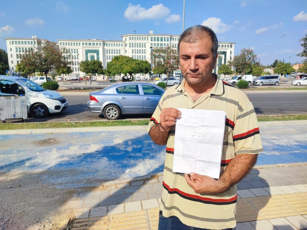 Yol üzeri magandalık! Çekilir misiniz dedi, mahalleden dayak yedi