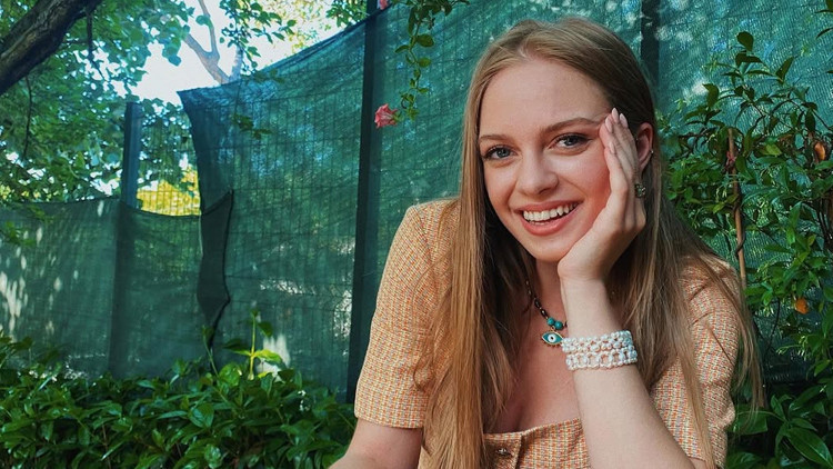 İPEK FİLİZ YAZICI FİLMLERİ VE TV DİZİLERİ İPEK FİLİZ YAZICI FİLMLERİ VE TV DİZİLERİ