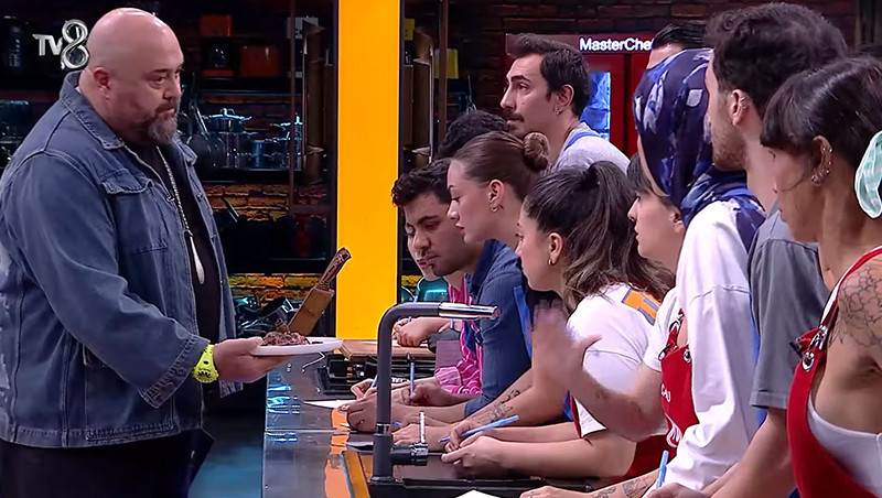 MASTERCHEF ELEME ADAYLARI 3 EKİM 2025 CUMA | Dün akşam MasterChef 7. eleme adayı kim oldu, potaya kim gitti Hakan mı, Sezer mi eleme adayı oldu Haftanın eleme adayları netleşti