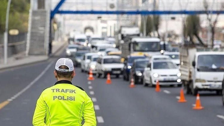 BUGÜN ANKARADA TRAFİĞE KAPALI YOLLAR 5 EKİM 2025 || Bugün Ankarada hangi yollar trafiğe kapalı olacak, ne zaman açılacak İşte alternatif güzergahlar...