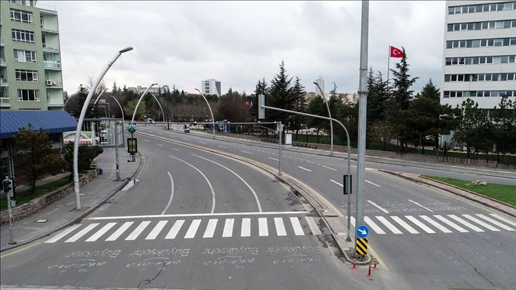 BUGÜN ANKARADA TRAFİĞE KAPALI YOLLAR 5 EKİM 2025 || Bugün Ankarada hangi yollar trafiğe kapalı olacak, ne zaman açılacak İşte alternatif güzergahlar...