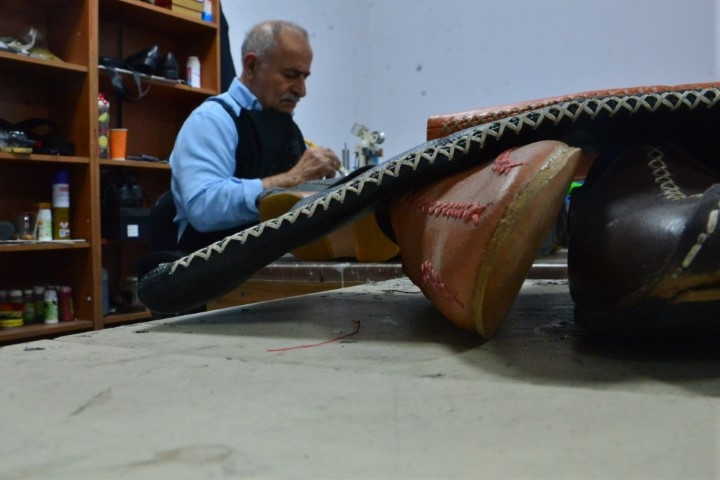 Subay olan babası Kore savaşında askerlerden öğrendi: Devraldığı işi 68 yıldır sürdürüyor | Bunu Türkiyede ilk yapan benim