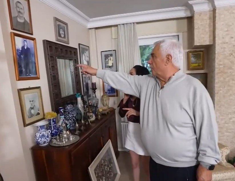 Halil Ergün evinin kapılarını açtı 4 katlı Boğaz manzaralı villa...