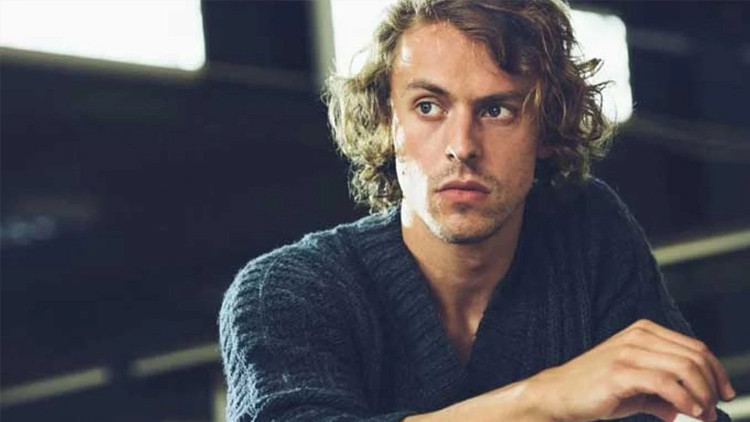 METİN AKDÜLGER