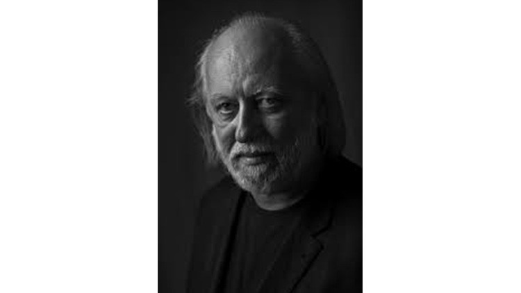 Laszlo Krasznahorkai kimdir