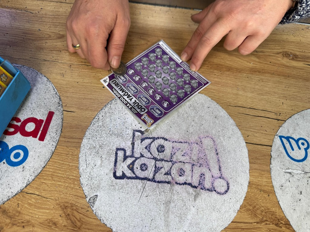 KIZIMA GÜZEL BİR GELECEK HAZIRLARIM